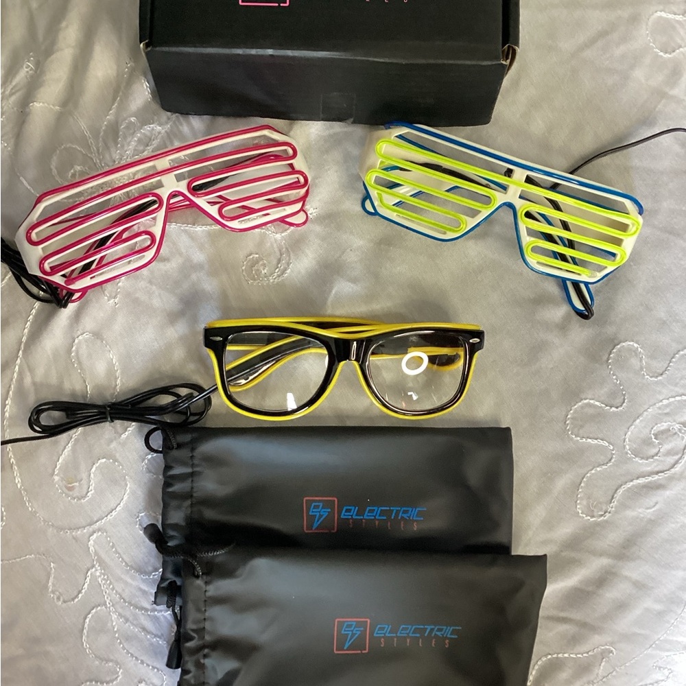 SEEN ON TODAY’S SHOW 📺:Electric Styles LED Glasses